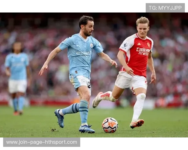 曼城左右切换节奏，B席的调度让比赛完全不同