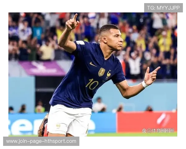 姆巴佩速度型突破引发热议话题：他如何改变现代足球的速度竞技？